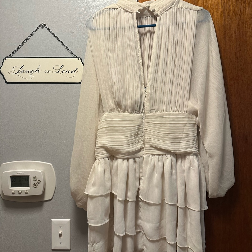 NWT Express Sheer Dress - Picture 2 of 4